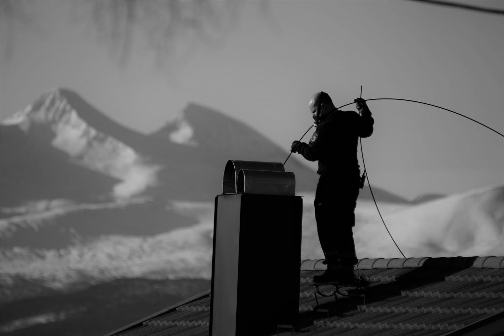 Foto: © Kjell Herskedal, "Svart arbeid, hvite drømmer"